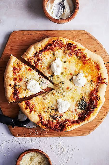 cheese pizza